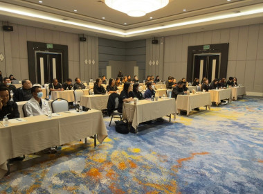 นายประวัติ แดงบรรจง รองอธิบดีกรมส่งเสริมสหกรณ์ ... พารามิเตอร์รูปภาพ 11