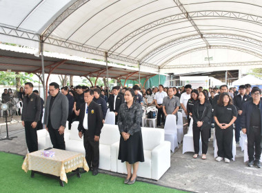 ร่วมพิธีเปิดและชมนิทรรศการในกิจกรรม "การถ่ายทอด เผยแพร่ ... พารามิเตอร์รูปภาพ 3